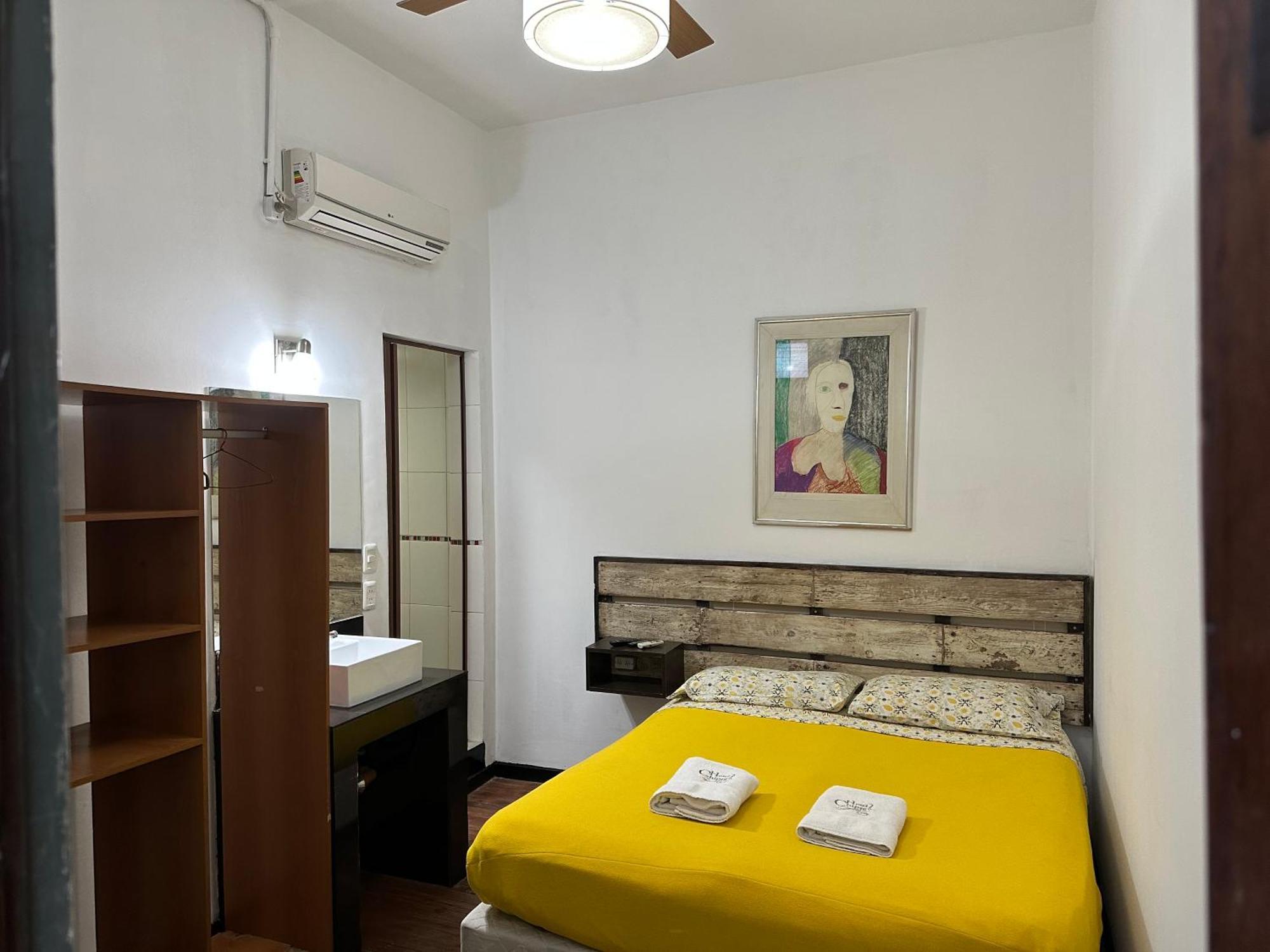 בואנוס איירס Hotel Chipre מראה חיצוני תמונה